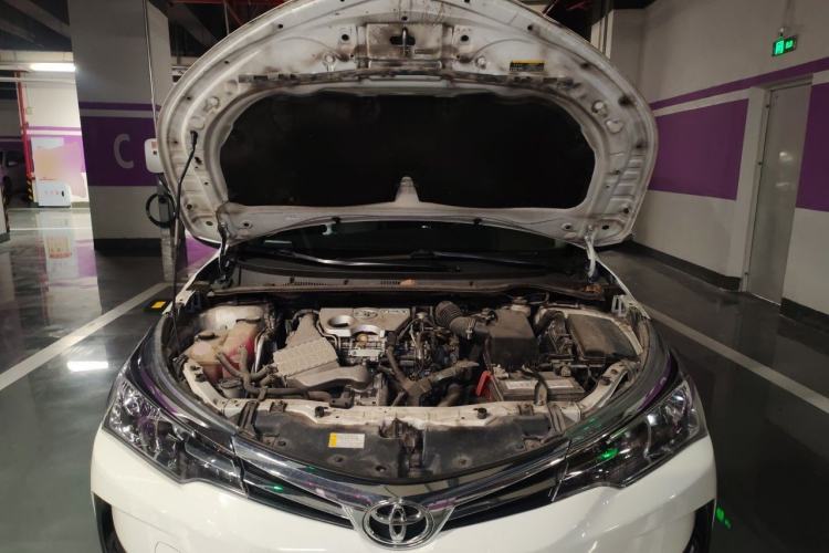 Used Toyota Corolla 2017 Revised Version 1.2T S-CVT GL Engine Bay
