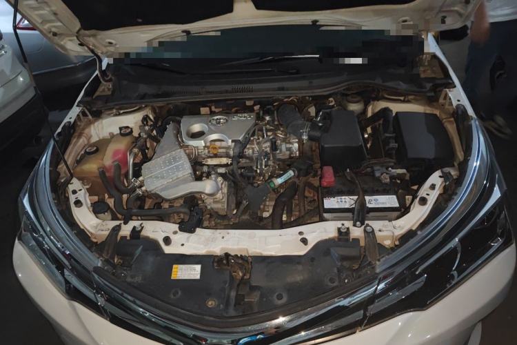 Used Toyota Corolla 2017 Revised Version 1.2T S-CVT GL-i Engine Bay