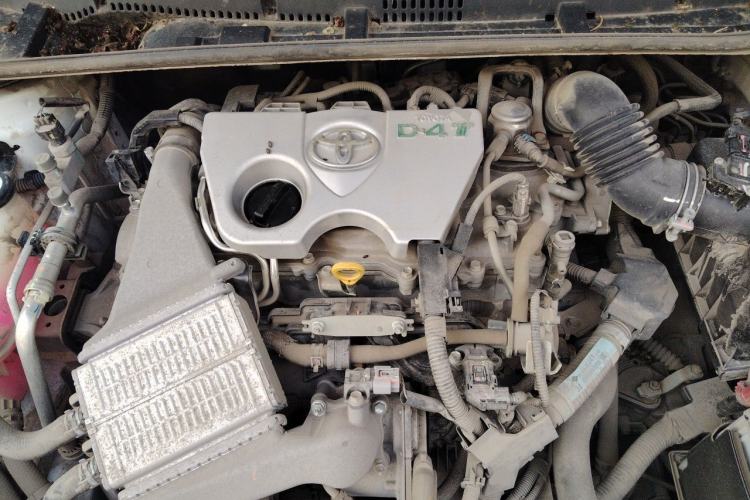 Used Toyota Corolla 2017 Revised Version 1.2T S-CVT GL Engine Bay