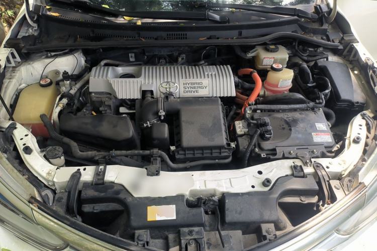 Used Toyota Corolla 2017 Revised Dual-Engine 1.8L E-CVT Elite Edition Engine Bay