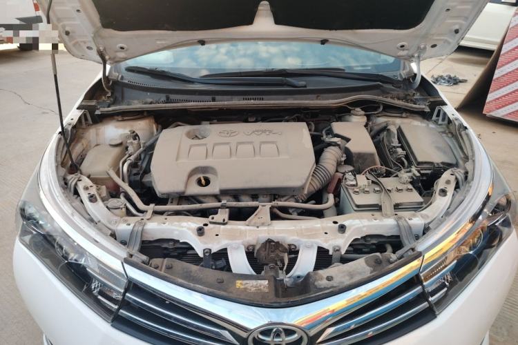 Used Toyota Corolla 2017 Revised Version 1.6L Manual GL Engine Bay