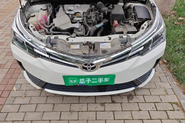 Used Toyota Corolla 2017 Revised Version 1.2T S-CVT GL Engine Bay