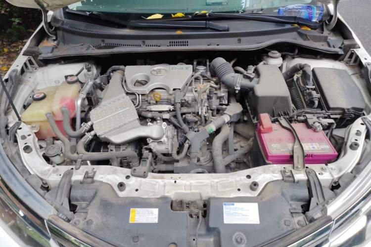 Used Toyota Corolla 2017 Revised Version 1.2T S-CVT GL-i Engine Bay