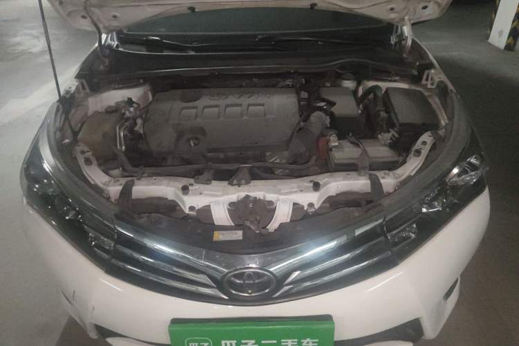Used Toyota Corolla 2017 Revised Version 1.6L S-CVT GL Engine Bay