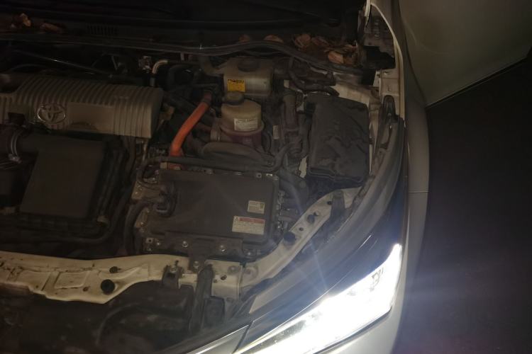 Used Toyota Corolla 2017 Revised Dual-Engine 1.8L E-CVT Elite Edition Engine Bay Left