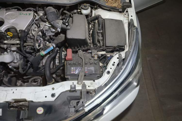 Used Toyota Corolla 2017 Revised Version 1.2T S-CVT GL-i Engine Bay Left
