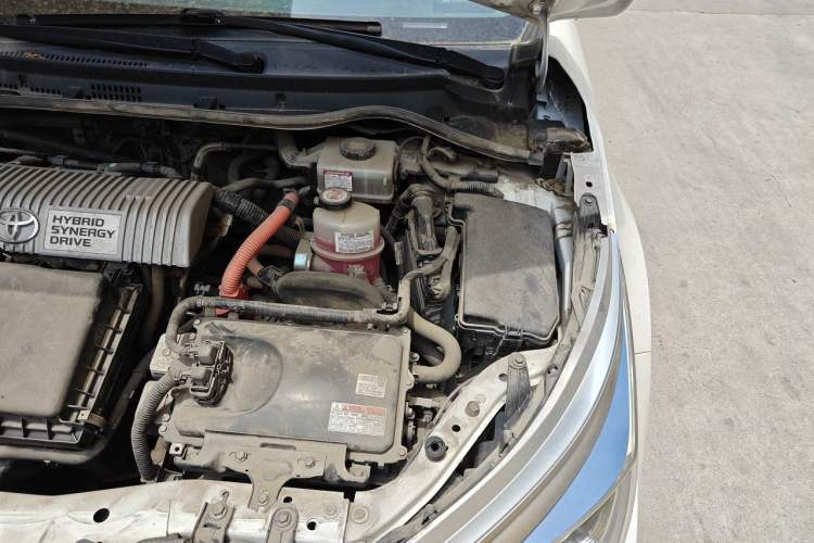 Used Toyota Corolla 2017 Revised Dual-Engine 1.8L E-CVT Leading Edition Engine Bay Left
