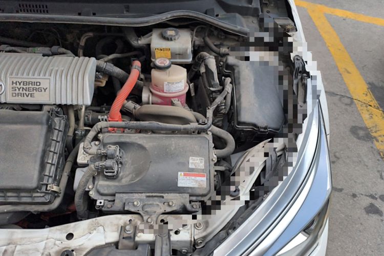 Used Toyota Corolla 2017 Revised Dual-Engine 1.8L E-CVT Elite Edition Engine Bay Left