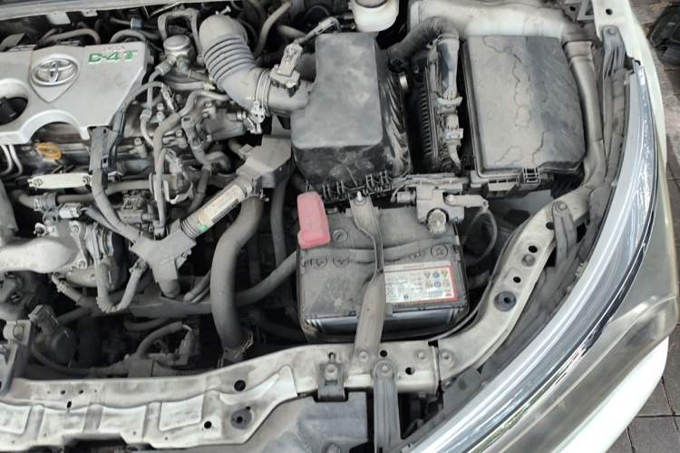 Used Toyota Corolla 2017 1.2T CVT GL-i Engine Bay Left