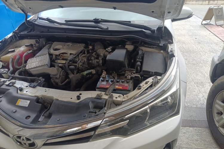 Used Toyota Corolla 2017 Revised Version 1.2T S-CVT GL Engine Bay Left
