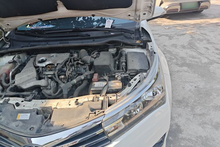 Used Toyota Corolla 2017 1.2T CVT GL Engine Bay Left