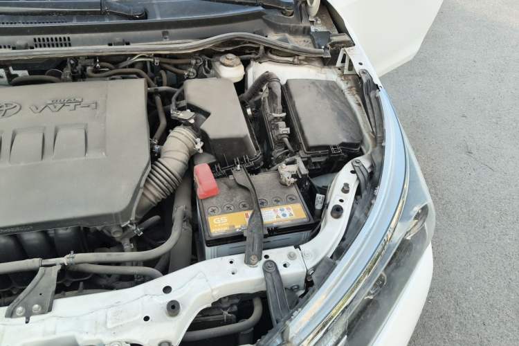 Used Toyota Corolla 2017 1.6L CVT GL Engine Bay Left