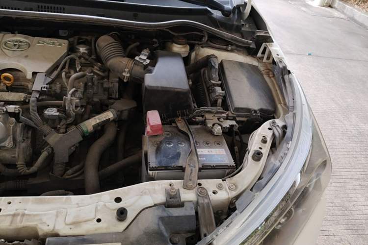 Used Toyota Corolla 2017 1.2T CVT GL Engine Bay Left