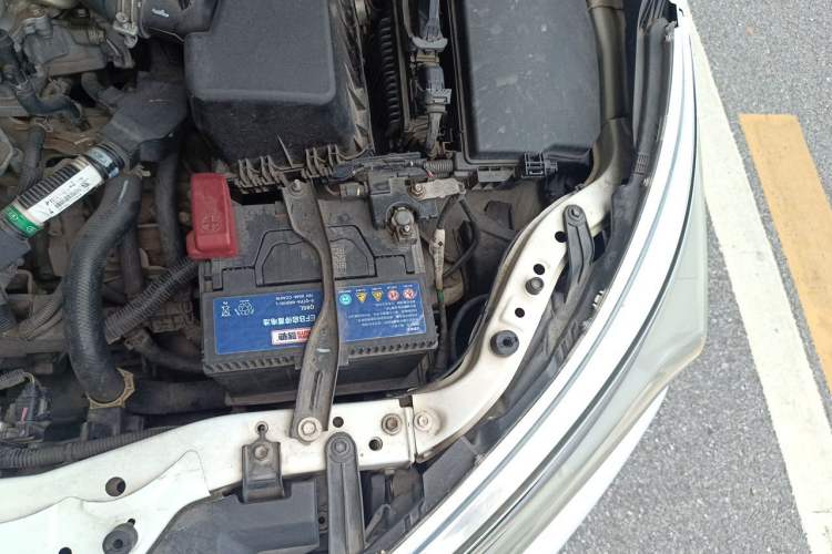 Used Toyota Corolla 2017 1.2T CVT GL-i Engine Bay Left