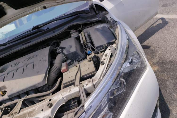 Used Toyota Corolla 2017 Revised Version 1.6L S-CVT GL Engine Bay Left