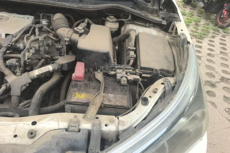 Used Toyota Corolla 2017 1.2T CVT GL-i Engine Bay Left