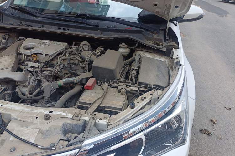 Used Toyota Corolla 2017 Revised Version 1.2T S-CVT GL Engine Bay Left