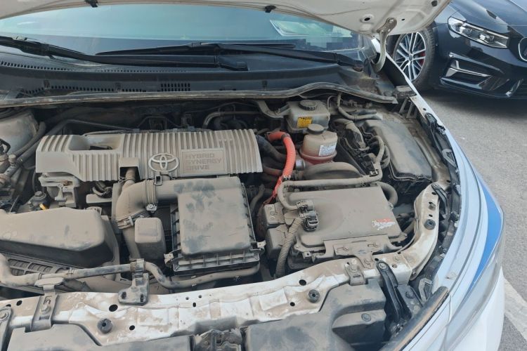 Used Toyota Corolla 2017 Revised Dual-Engine 1.8L E-CVT Elite Edition Engine Bay Left