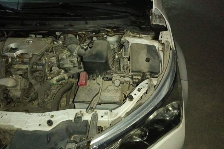 Used Toyota Corolla 2017 1.2T CVT GL Engine Bay Left