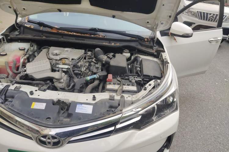 Used Toyota Corolla 2017 Revised Version 1.2T S-CVT GL Engine Bay Left