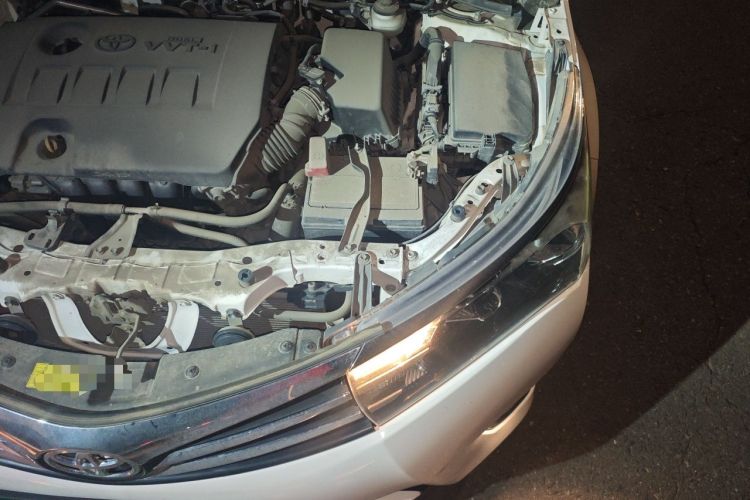 Used Toyota Corolla 2017 1.6L CVT GL Engine Bay Left