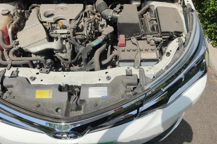 Used Toyota Corolla 2017 Revised Version 1.2T S-CVT GL Engine Bay Left