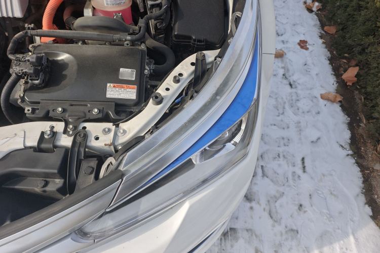 Used Toyota Corolla 2017 Revised Dual-Engine 1.8L E-CVT Elite Edition Engine Bay Left