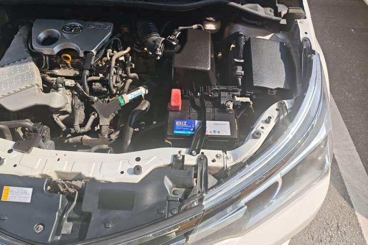 Used Toyota Corolla 2017 Revised Version 1.2T S-CVT GL-i Engine Bay Left