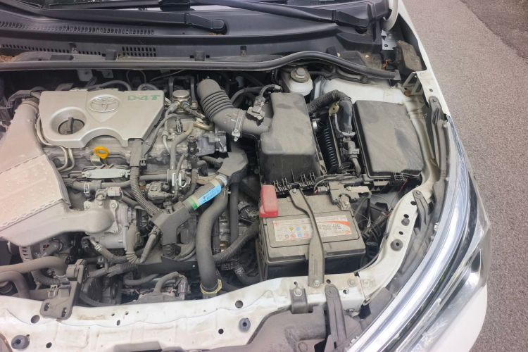 Used Toyota Corolla 2017 Revised Version 1.2T S-CVT GL Engine Bay Left
