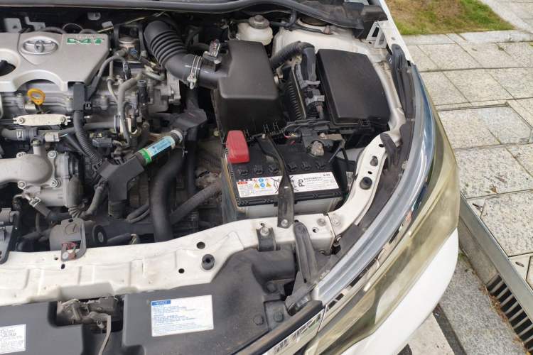 Used Toyota Corolla 2017 Revised Version 1.2T S-CVT GL Engine Bay Left