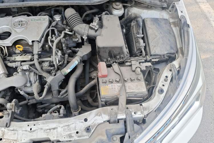 Used Toyota Corolla 2017 Revised Version 1.2T S-CVT GL-i Engine Bay Left