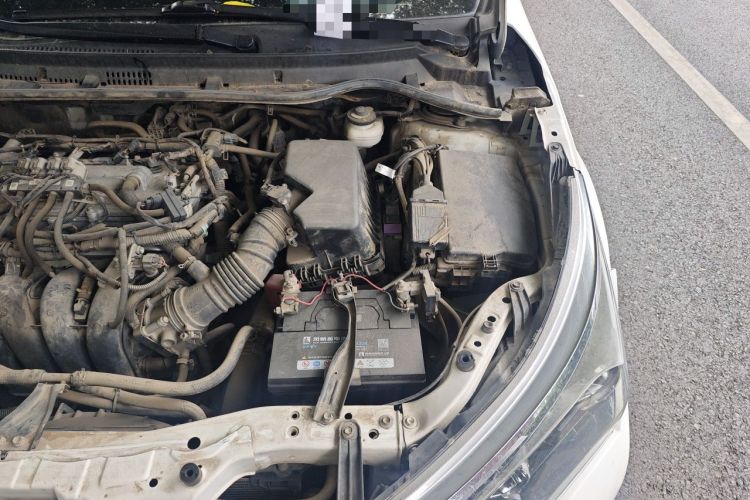 Used Toyota Corolla 2017 Revised Version 1.6L S-CVT GL Engine Bay Left