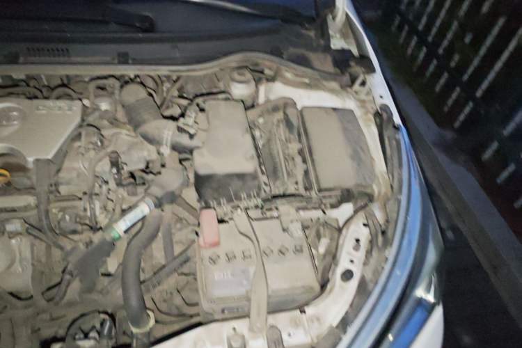 Used Toyota Corolla 2017 Revised Version 1.2T S-CVT GL-i Engine Bay Left