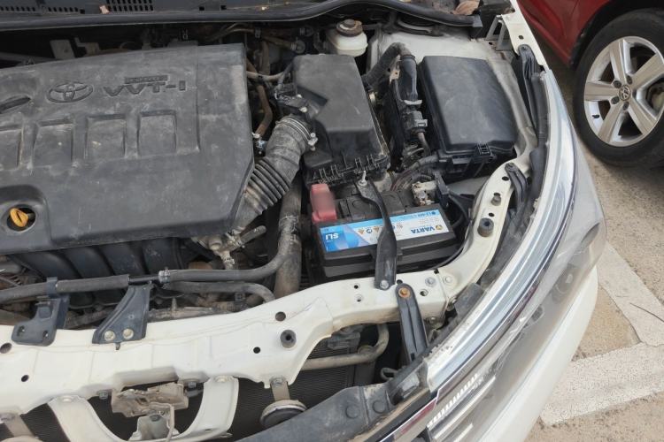 Used Toyota Corolla 2017 1.6L CVT GL Engine Bay Left
