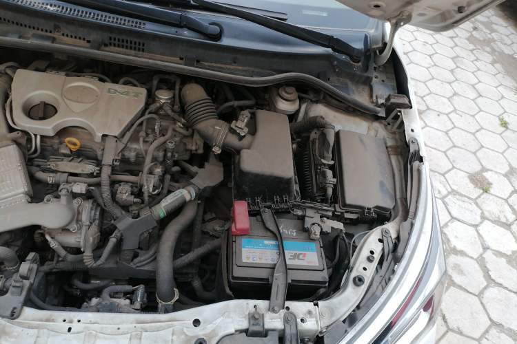 Used Toyota Corolla 2017 1.2T CVT GL Engine Bay Left