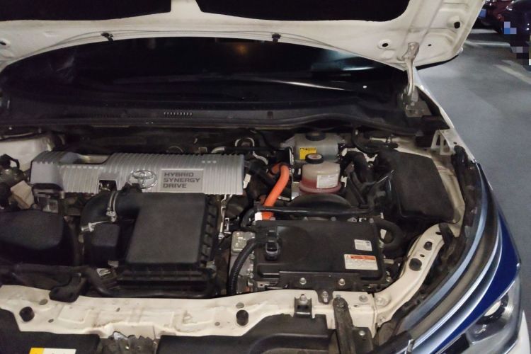 Used Toyota Corolla 2017 Revised Dual-Engine 1.8L E-CVT Elite Edition Engine Bay Left