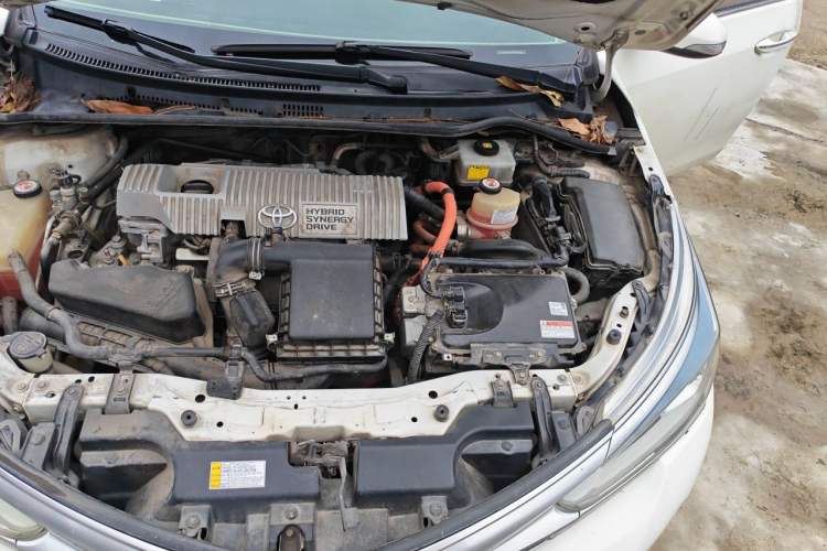 Used Toyota Corolla 2017 Revised Dual-Engine 1.8L E-CVT Leading Edition Engine Bay Left