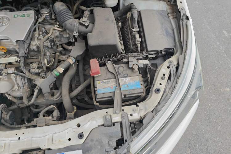 Used Toyota Corolla 2017 1.2T CVT GL-i Engine Bay Left