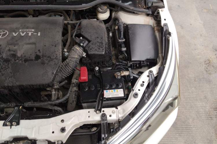 Used Toyota Corolla 2017 1.6L CVT GL Engine Bay Left