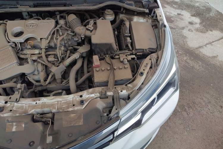 Used Toyota Corolla 2017 Revised Version 1.2T S-CVT GL Engine Bay Left