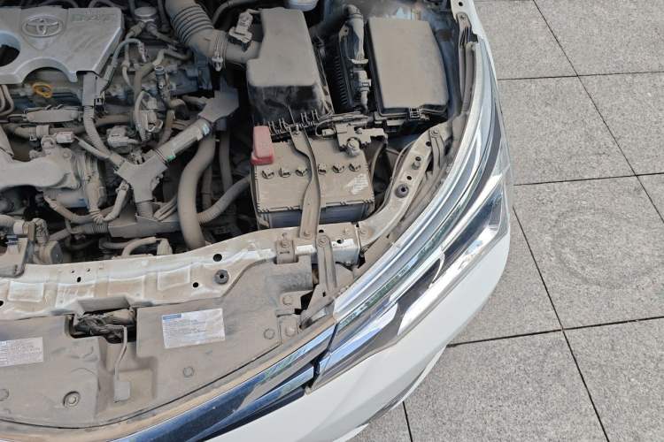 Used Toyota Corolla 2017 Revised Version 1.2T S-CVT GL Engine Bay Left