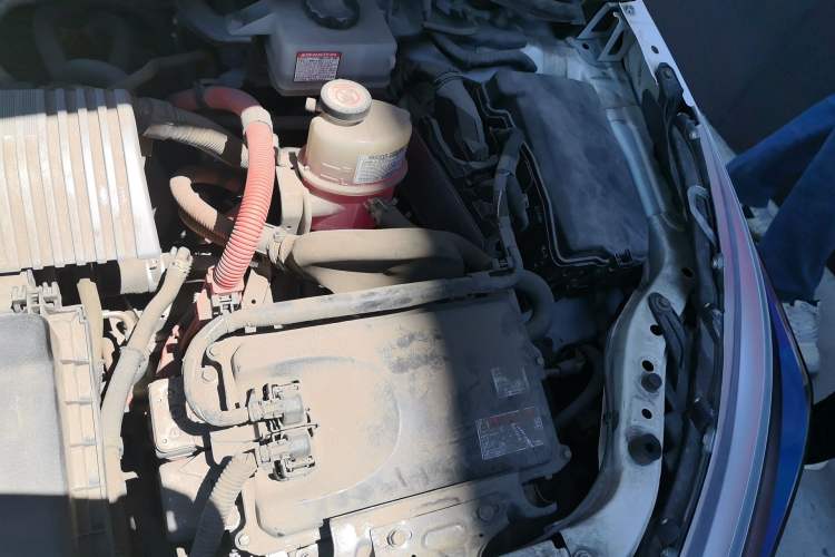 Used Toyota Corolla 2017 Revised Dual-Engine 1.8L E-CVT Elite Edition Engine Bay Left