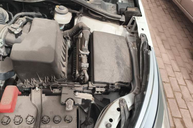 Used Toyota Corolla 2017 Revised Version 1.2T S-CVT GL-i Engine Bay Left
