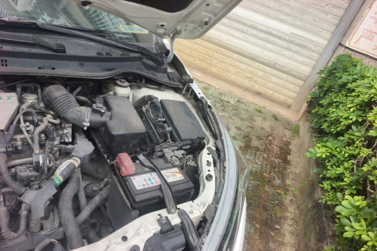 Used Toyota Corolla 2017 1.2T CVT GL Engine Bay Left