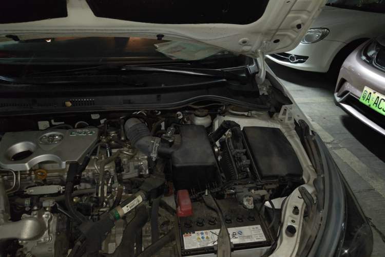 Used Toyota Corolla 2017 1.2T CVT GL Engine Bay Left