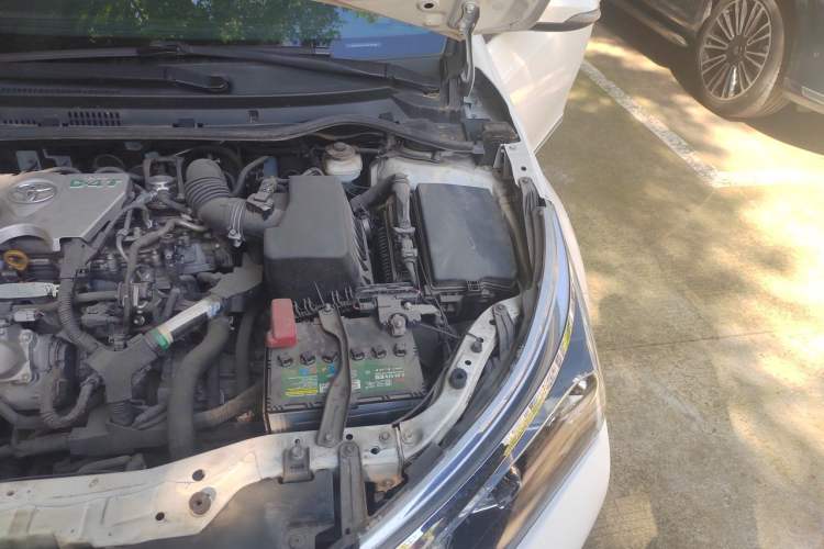 Used Toyota Corolla 2017 1.2T CVT GL Engine Bay Left