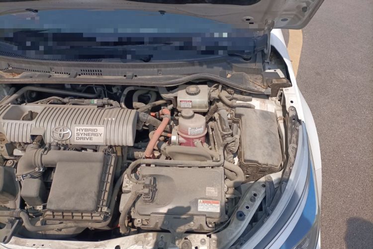 Used Toyota Corolla 2017 Revised Dual-Engine 1.8L E-CVT Elite Edition Engine Bay Left