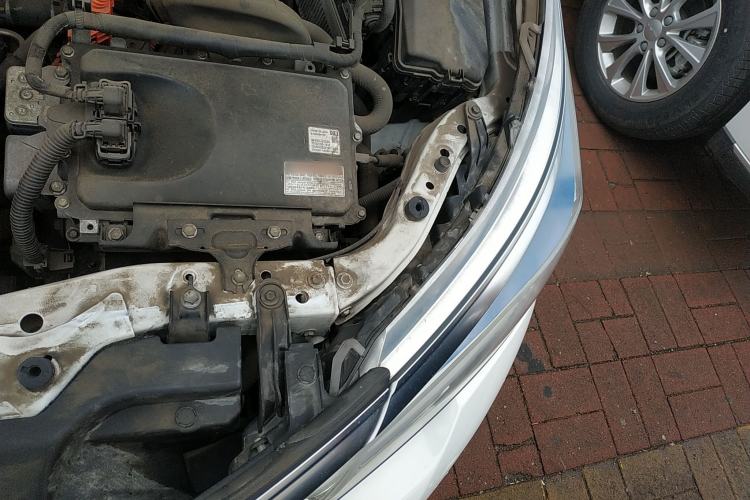 Used Toyota Corolla 2017 Revised Dual-Engine 1.8L E-CVT Leading Edition Engine Bay Left