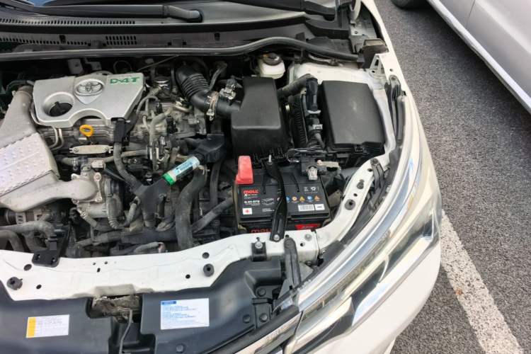 Used Toyota Corolla 2017 Revised Version 1.2T S-CVT GL-i Engine Bay Left