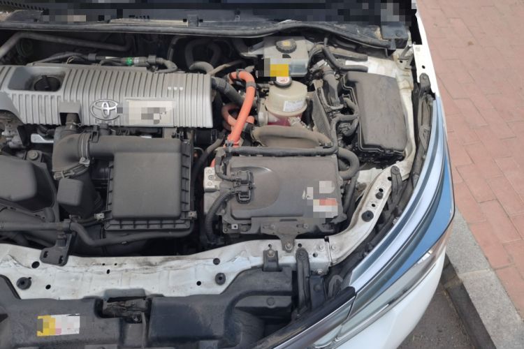 Used Toyota Corolla 2017 Revised Dual-Engine 1.8L E-CVT Leading Edition Engine Bay Left